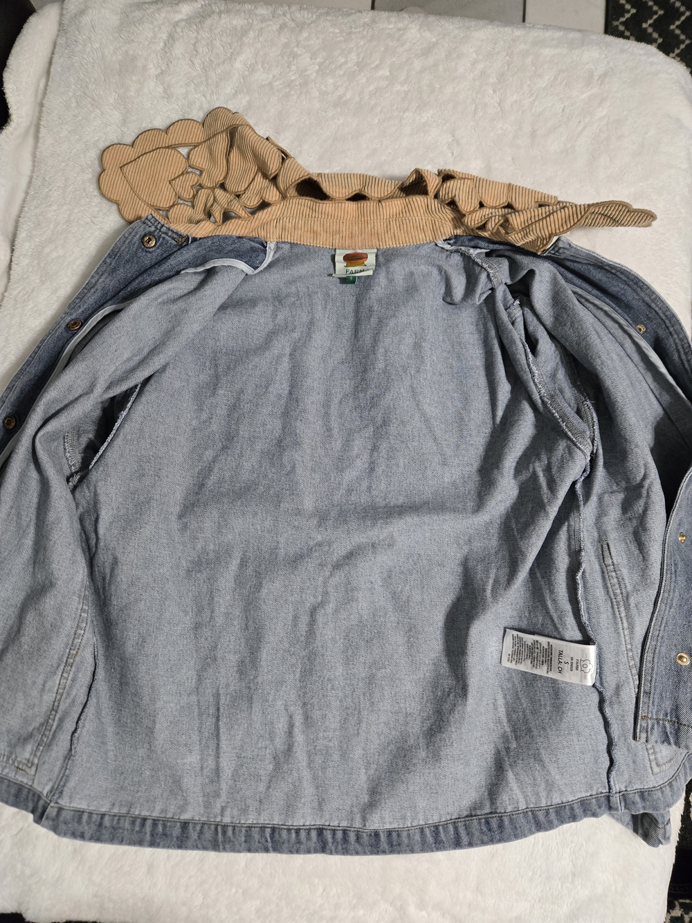 Farm Rio Denim Richelieu Barn Jacket - Picture 3 of 9